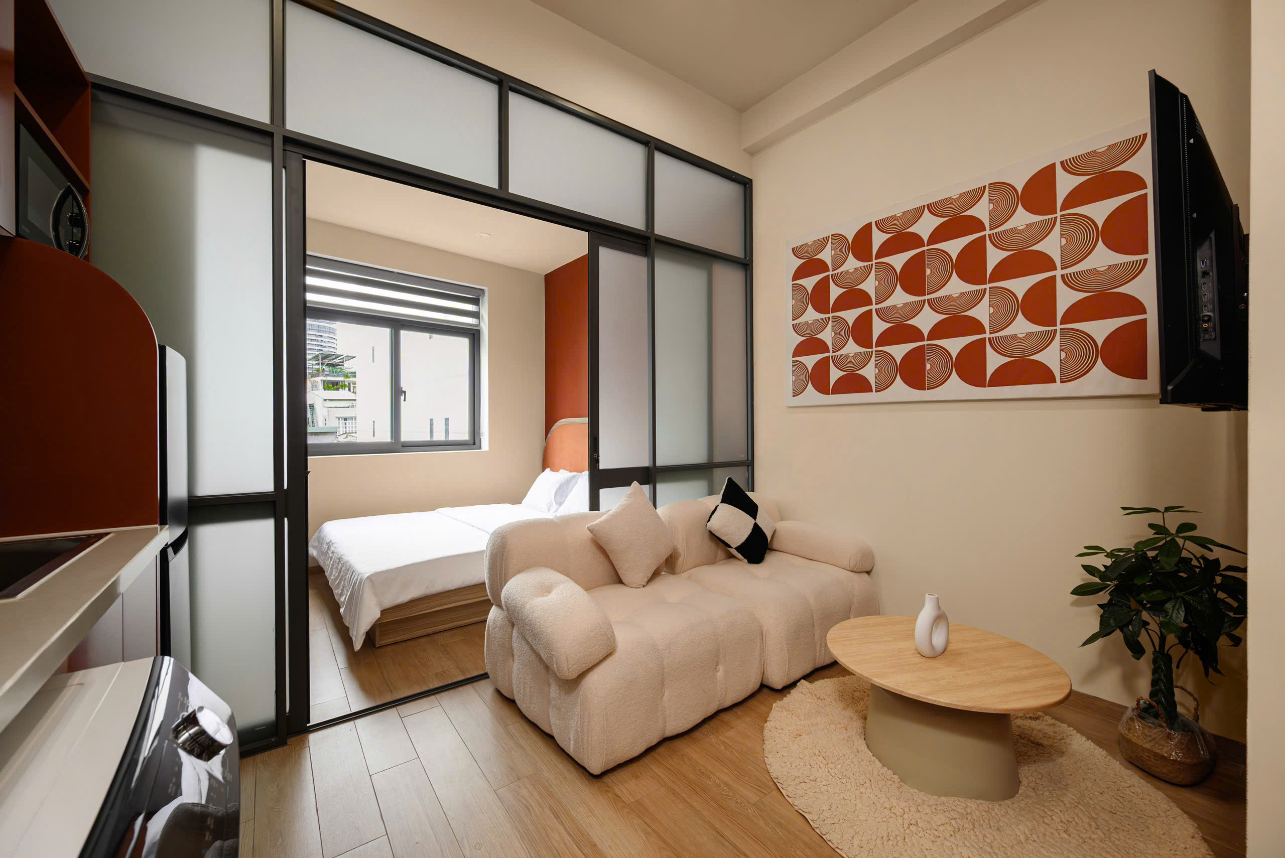 Studio Apartment for Rent in Binh Thanh District, HCMC — $600/month 35sqm 550 USD/month