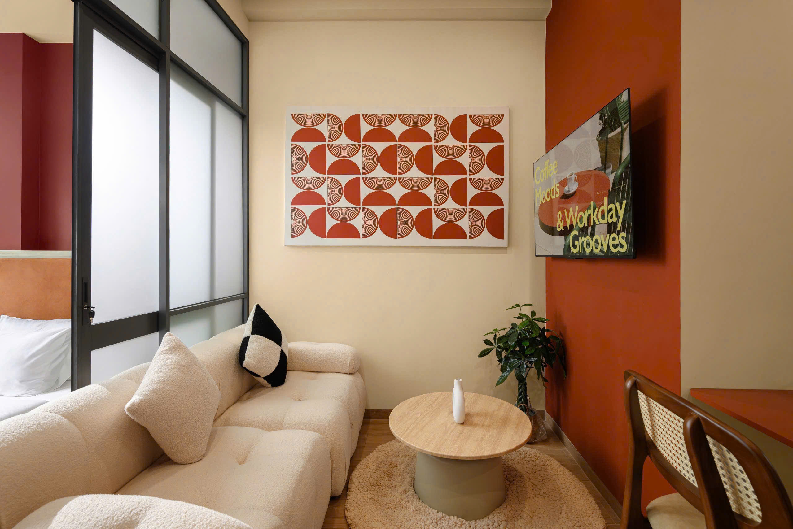 Studio Apartment for Rent in Binh Thanh District, HCMC — $600/month 35sqm 550 USD/month