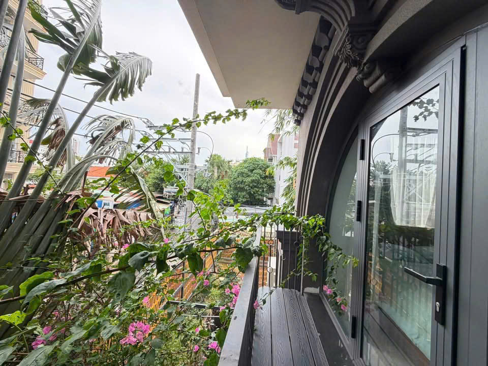 2-Bedroom Serviced Apartment Thao Dien, District 2, $1,050/month 85sqm 1,050 USD/month