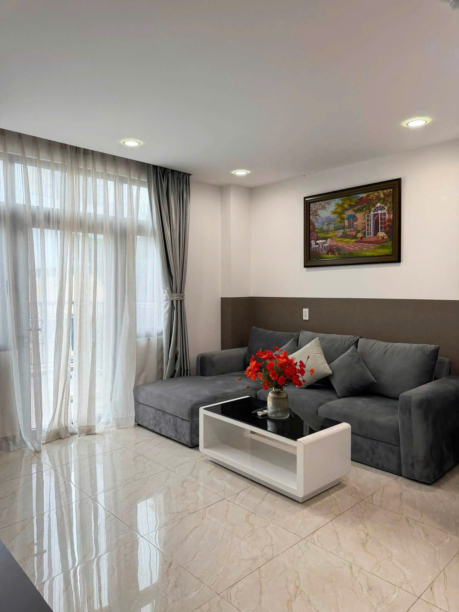 2-Bedroom Serviced Apartment Thao Dien, District 2, $1,050/month 85sqm 1,050 USD/month