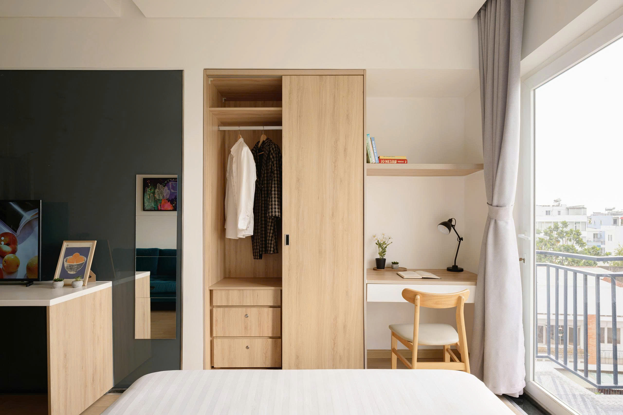 Studio Serviced Apartment for Rent in Thao Dien, District 2 — $600/month 30sqm 600 USD/month
