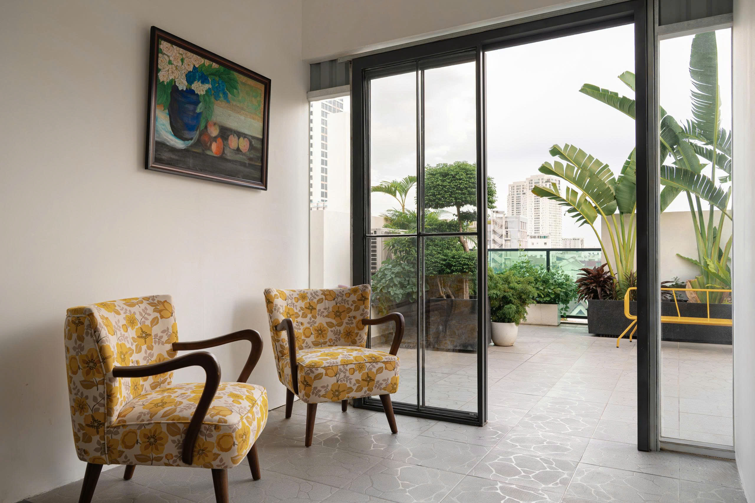 Studio Serviced Apartment for Rent in Thao Dien, District 2 — $600/month 30sqm 600 USD/month