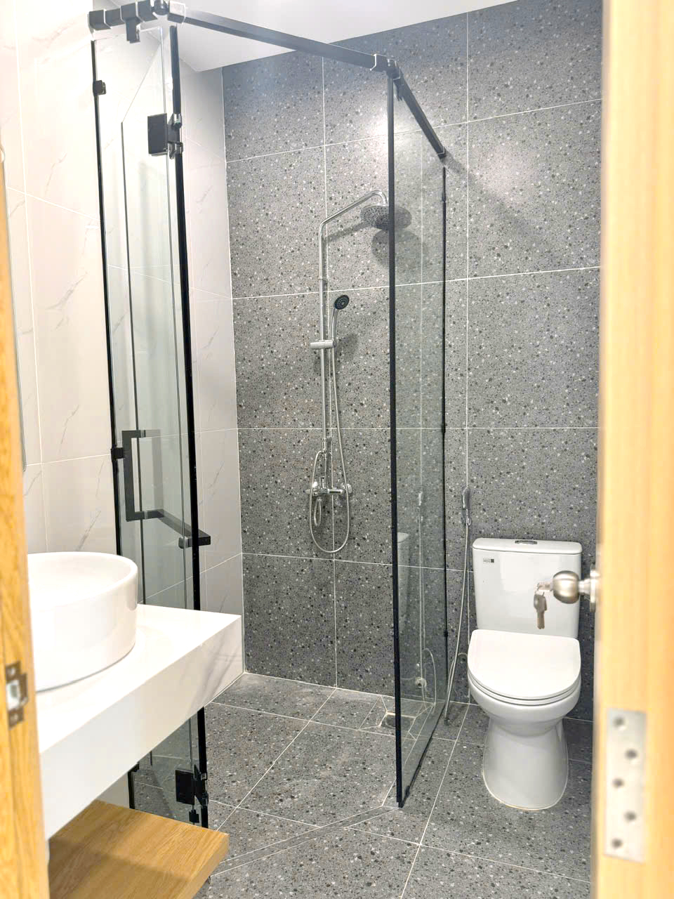 Apartment for Rent in Thao Dien, District 2 - $700/month 50sqm 700 USD/month