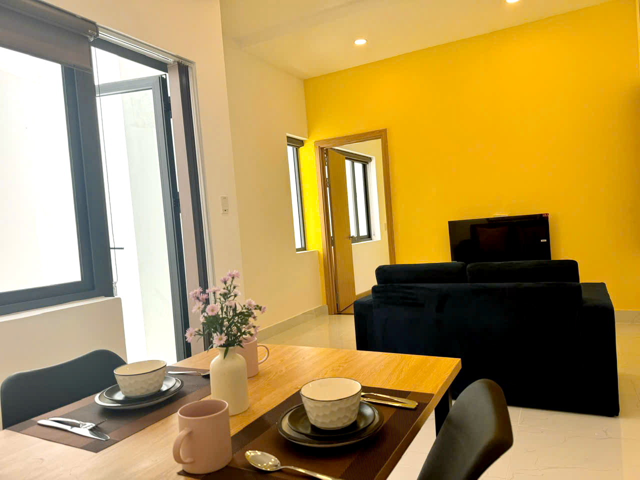 Apartment for Rent in Thao Dien, District 2 - $700/month 50sqm 700 USD/month