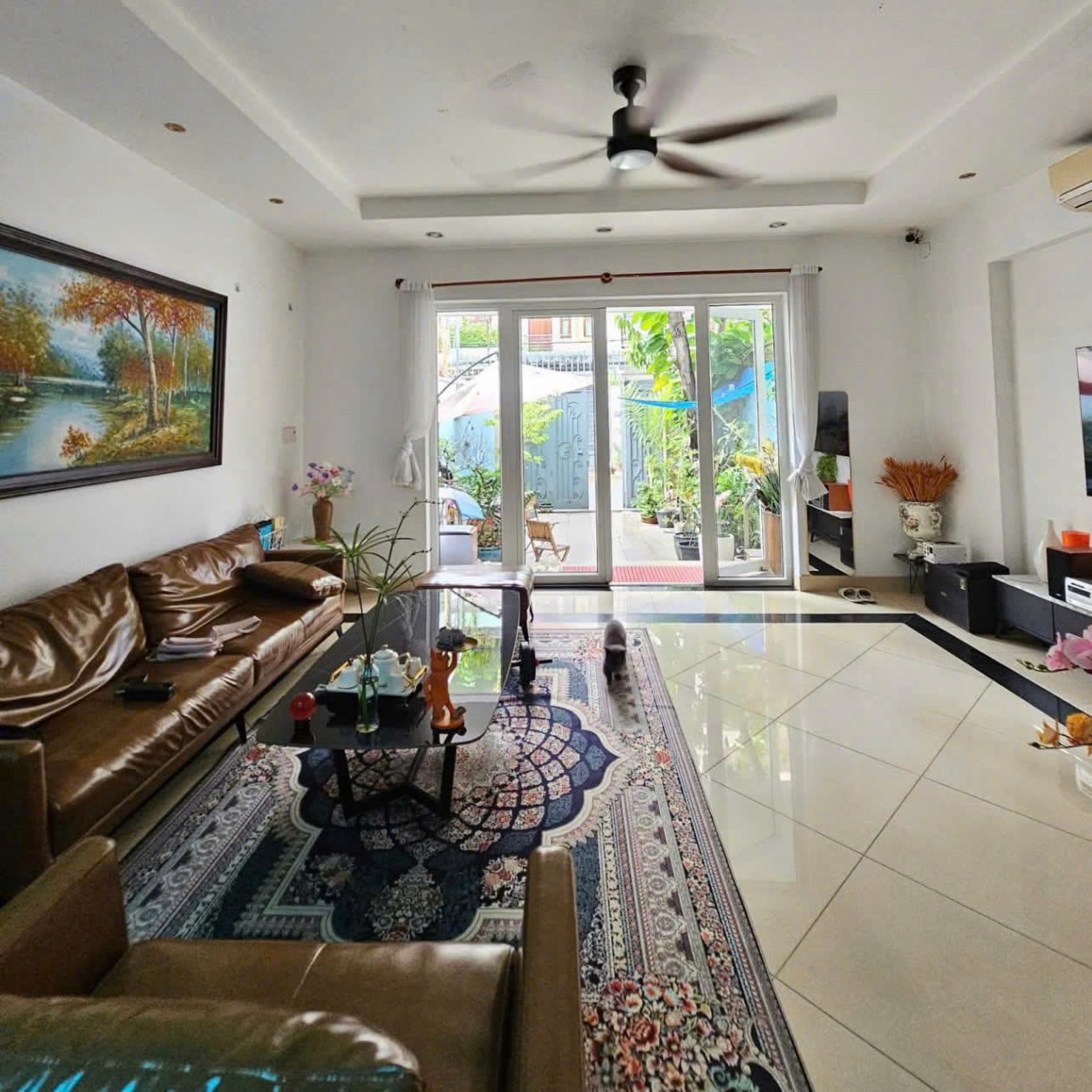 3-Bedroom House for Rent in An Phu, District 2 — $1,400/month 200sqm 1,400 USD/month