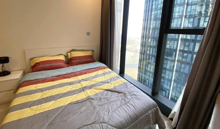 1BR Apartment Vinhomes Golden River, District 1, HCMC - $910/month 50sqm 910 USD/month
