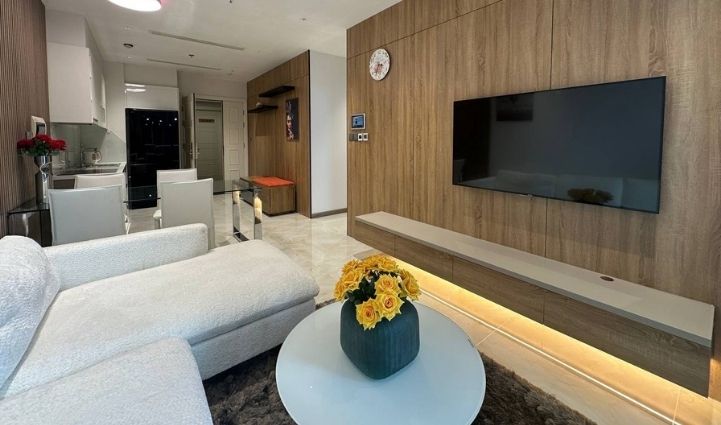 1-Bedroom Apartment Vinhomes Golden River District 1, $1,325/month 49sqm 1,325 USD/month