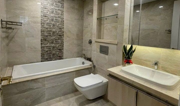 3-Bedroom Apartment Vinhomes Golden River, District 1 - $1,980/month 101sqm 1,980 USD/month