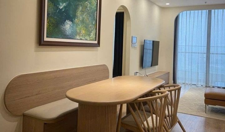 3-Bedroom Luxury Apartment Vinhomes Golden River, $2,462/month 118sqm 2,462 USD/month