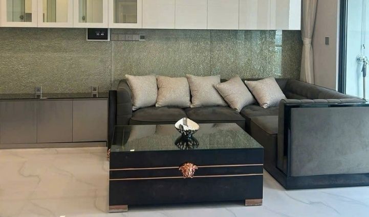 2-Bedroom Apartment Vinhomes Golden River, District 1 78sqm 1,250 USD/month