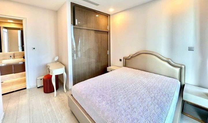2BR Luxury Apartment Vinhomes Golden River, District 1 - $1,288/month 74sqm 1,288 USD/month
