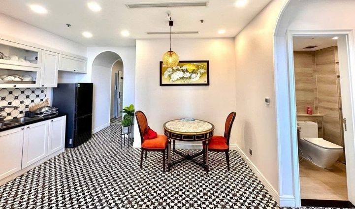 2BR Luxury Apartment Vinhomes Golden River, District 1 - $1,288/month 74sqm 1,288 USD/month