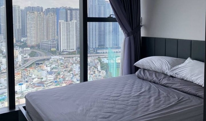 2-Bedroom Apartment Vinhomes Golden River - $1,213/month 79sqm 1,213 USD/month