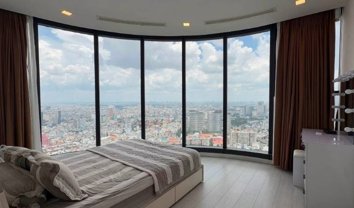 3-Bedroom Luxury Apartment Vinhomes Golden River District 1, $1,705/month 105sqm 1,705 USD/month