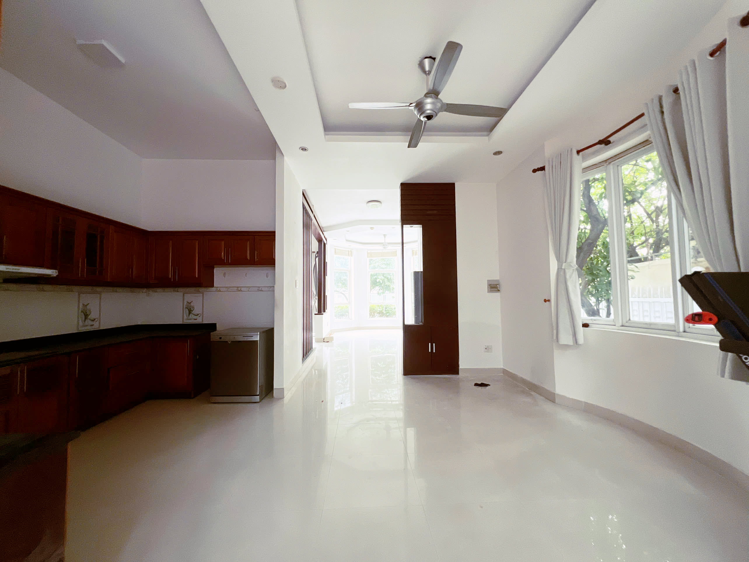 6-Bedroom Villa for Rent Thao Dien, Pool & Garden $3,500/month 368sqm 3,500 USD/month