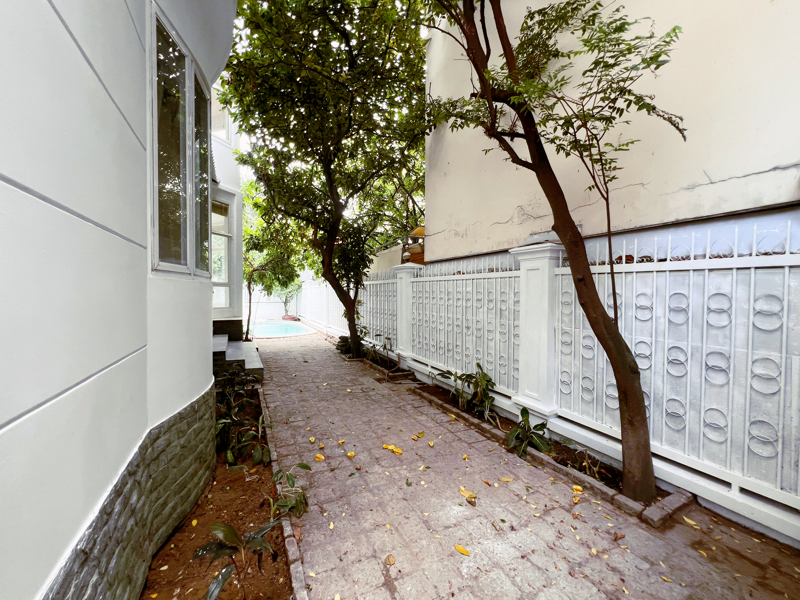6-Bedroom Villa for Rent Thao Dien, Pool & Garden $3,500/month 368sqm 3,500 USD/month