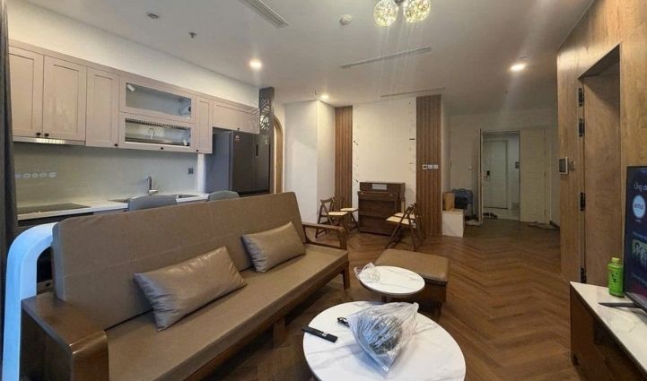 2-Bedroom Luxury Apartment Vinhomes Golden River - $1,704/month 86sqm 1,704 USD/month