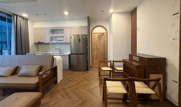 2-Bedroom Luxury Apartment Vinhomes Golden River - $1,704/month 86sqm 1,704 USD/month
