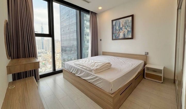 2-Bedroom Apartment Vinhomes Golden River, District 1 - $1,250/month 72sqm 1,250 USD/month