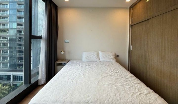 3-Bedroom Apartment Vinhomes Golden River District 1 - $2,462/month 121sqm 2,462 USD/month