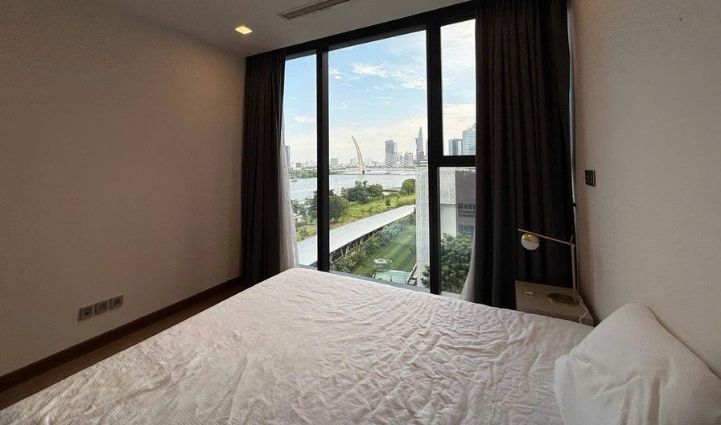 3-Bedroom Apartment Vinhomes Golden River District 1 - $2,462/month 121sqm 2,462 USD/month