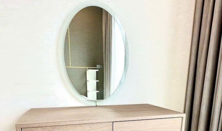2-Bedroom Apartment Vinhomes Golden River, District 1 - $1,136/month 74sqm 1,136 USD/month