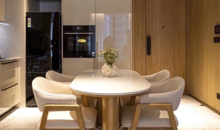 Grand Marina Saigon: 2-Bedroom Apartment - $2,651/month 78sqm 2,651 USD/month