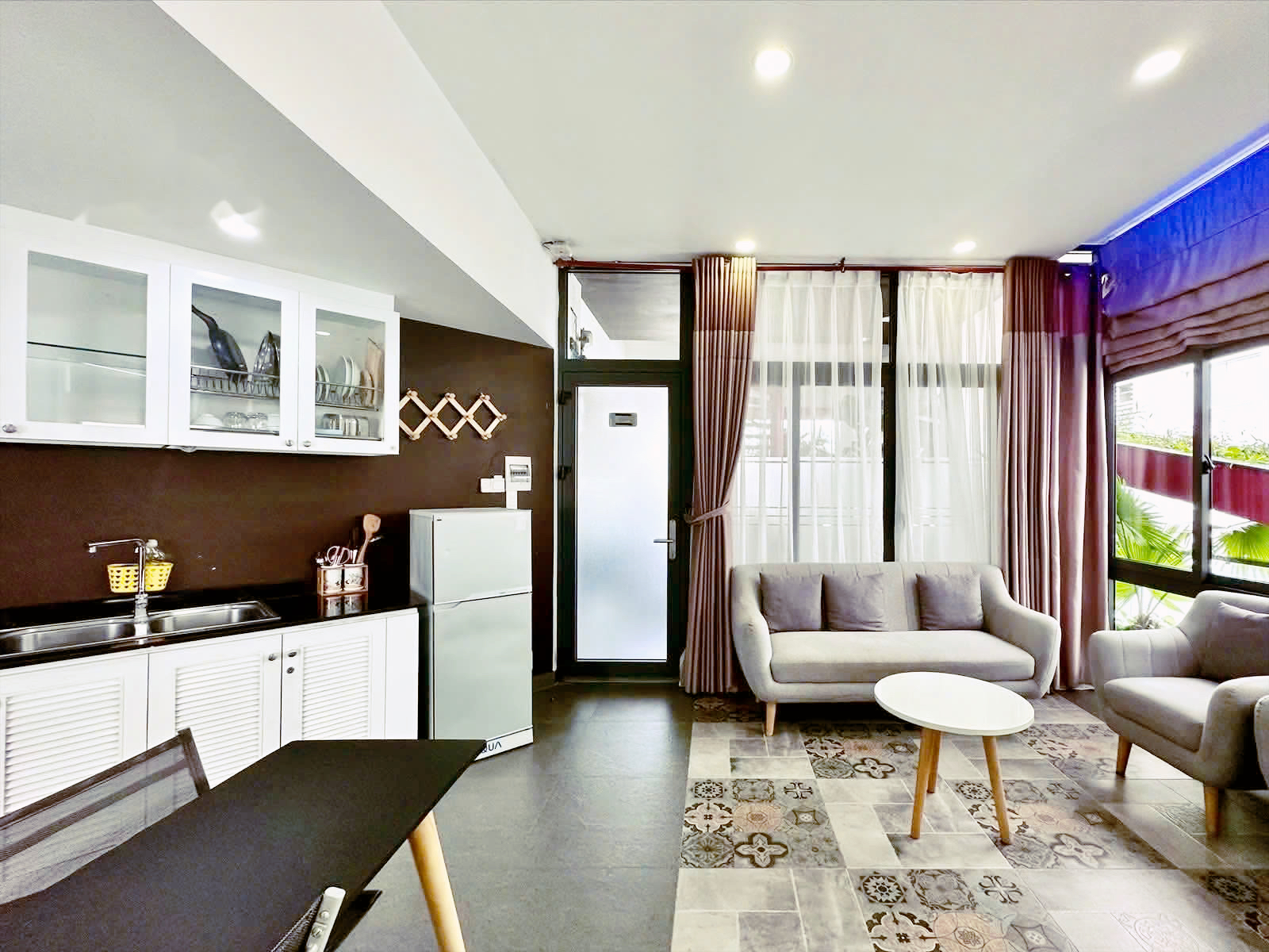 1 Bedroom Apartment for Rent in District 3, $700/month 45sqm 700 USD/month