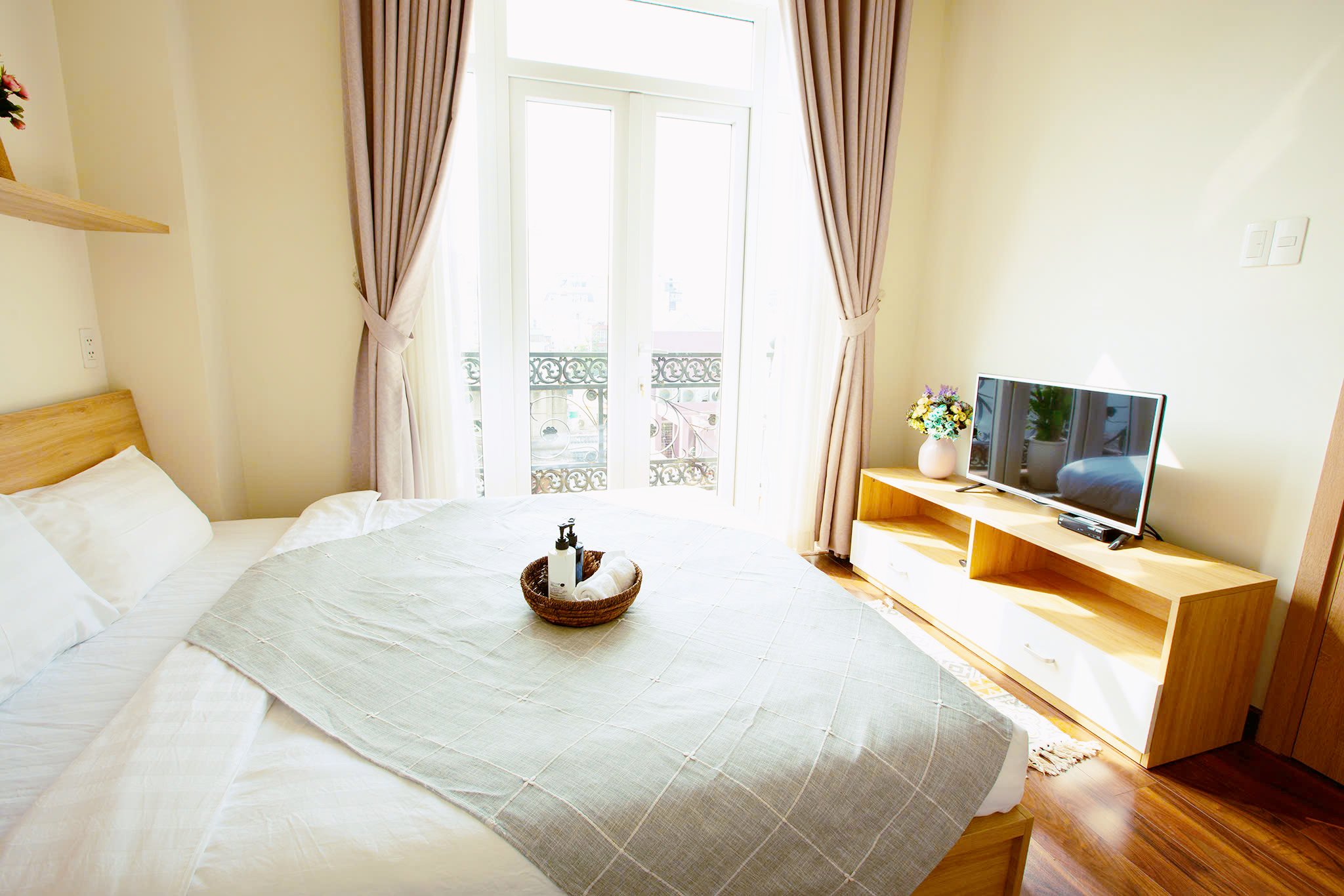 Serviced Apartment for Rent in District 1 HCMC, $650/Month 45sqm 650 USD/month