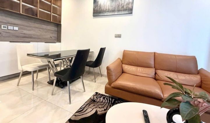 1BR Apartment Vinhomes Golden River, District 1 - $871/month 50sqm 871 USD/month