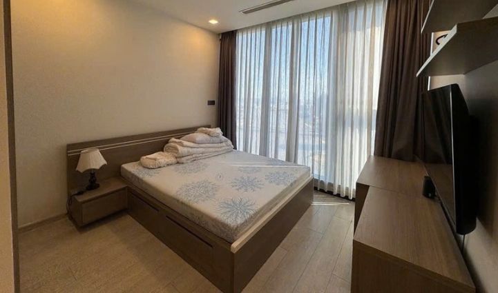 2-Bedroom Apartment Vinhomes Golden River, District 1, HCMC - $1,326/month 69sqm 1,326 USD/month