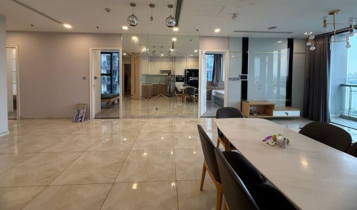 3-Bedroom Apartment Vinhomes Golden River, District 1 - $1,629/month 118sqm 1,629 USD/month
