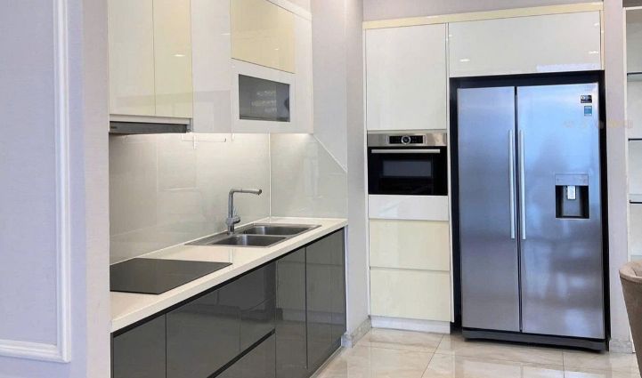 2-Bedroom Apartment Vinhomes Golden River, District 1 - $1,098/month 78sqm 1,098 USD/month