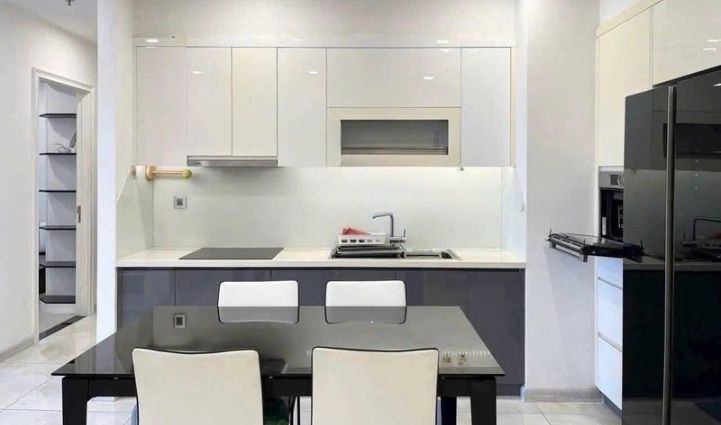 2-Bed Apartment Vinhomes Golden River, District 1 - $1,061/month 78sqm 1,061 USD/month