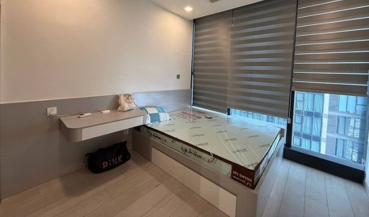 3-Bedroom Apartment Vinhomes Golden River District 1 - $2,083/month 119sqm 2,083 USD/month