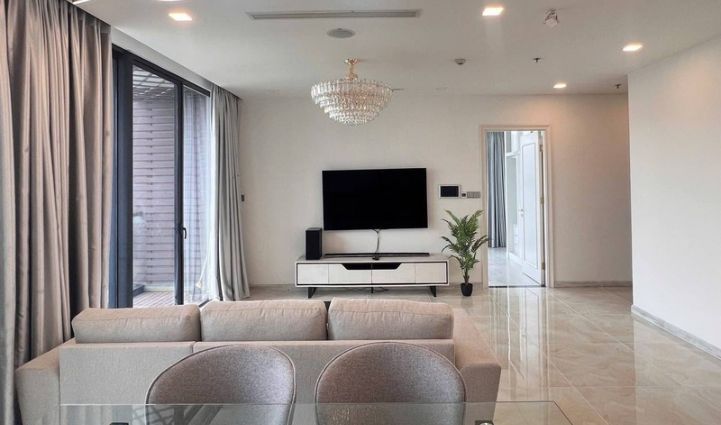 3-Bedroom Apartment Vinhomes Golden River, District 1 - $3,030/month 121sqm 3,030 USD/month