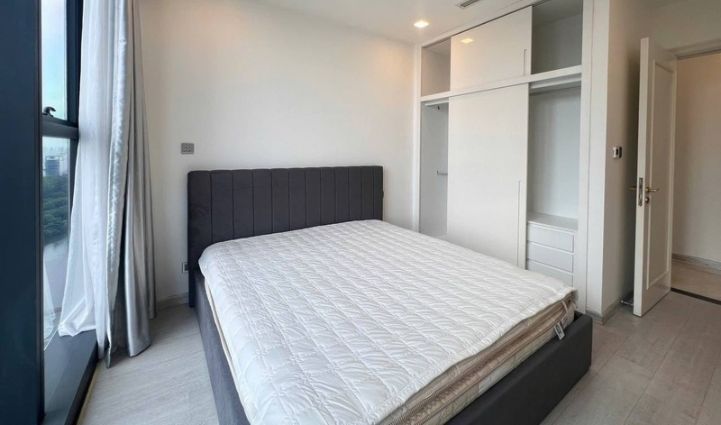 3-Bedroom Apartment Vinhomes Golden River, District 1 - $3,030/month 121sqm 3,030 USD/month