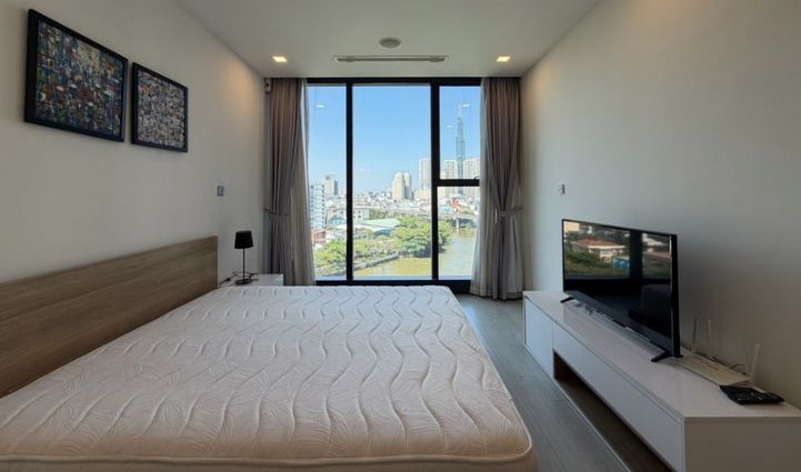 2-Bedroom Luxury Apartment Vinhomes Golden River - $1,326/month 83sqm 1,326 USD/month