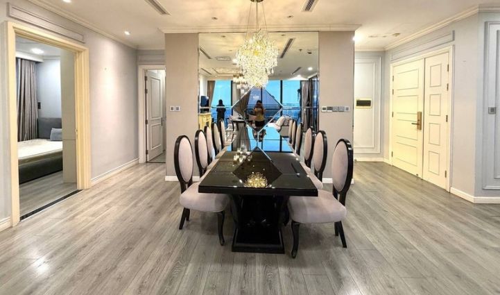 3-Bedroom Apartment Vinhomes Golden River - District 1, $2273/month 122sqm 2,273 USD/month