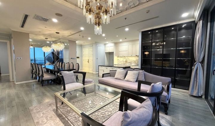 3-Bedroom Apartment Vinhomes Golden River - District 1, $2273/month 122sqm 2,273 /month