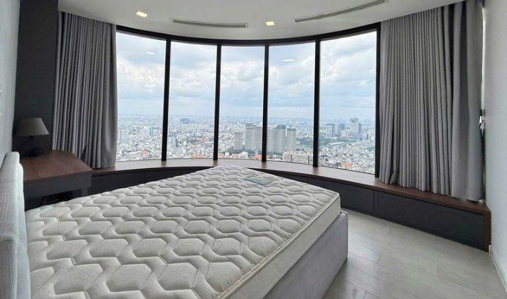 3-Bedroom Apartment Vinhomes Golden River, District 1 - $1,704/month 101sqm 1,704 USD/month