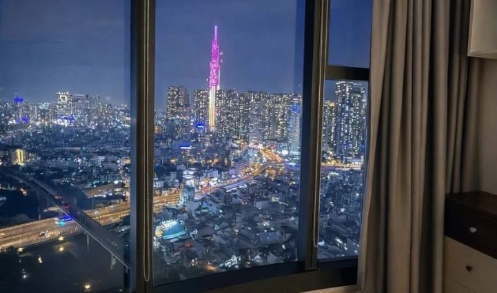 3-Bedroom Luxury Apartment Vinhomes Golden River - $1,894/month 101sqm 1,894 USD/month