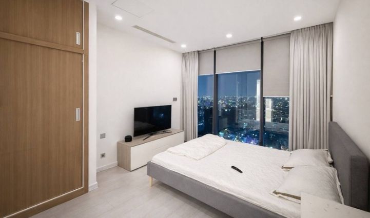 3-Bedroom Luxury Apartment Vinhomes Golden River - $1,894/month 101sqm 1,894 USD/month