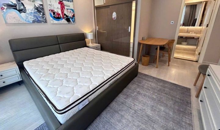 3-Bedroom Apartment Vinhomes Golden River, District 1 - $2,273/month 121sqm 2,273 USD/month