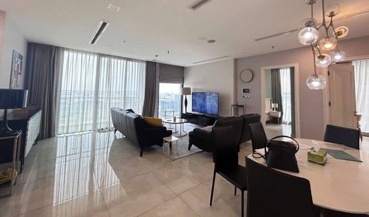 3-Bedroom Apartment Vinhomes Golden River, District 1 - $2,273/month 121sqm 2,273 USD/month
