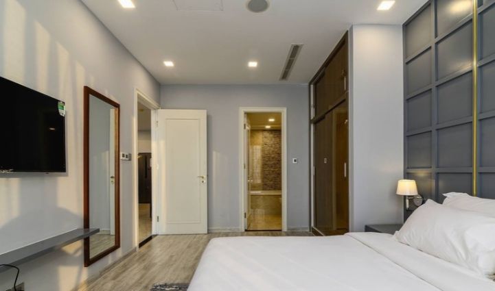 3-Bedroom Apartment Vinhomes Golden River, District 1 - $1,818/month 101sqm 1,818 USD/month