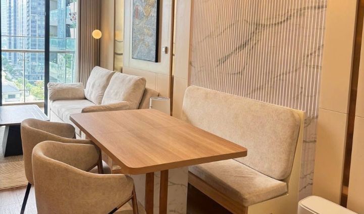 Vinhomes Golden River 1BR Apartment - $1,136/month 50sqm 1,136 USD/month