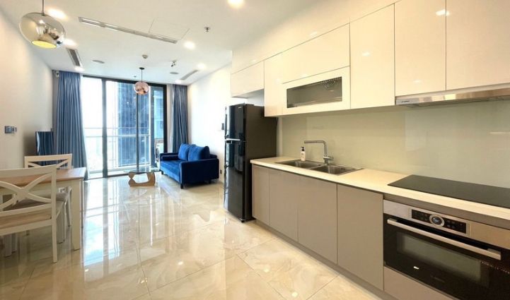 1BR Apartment Vinhomes Golden River, District 1 - $871/month 50sqm 871 USD/month