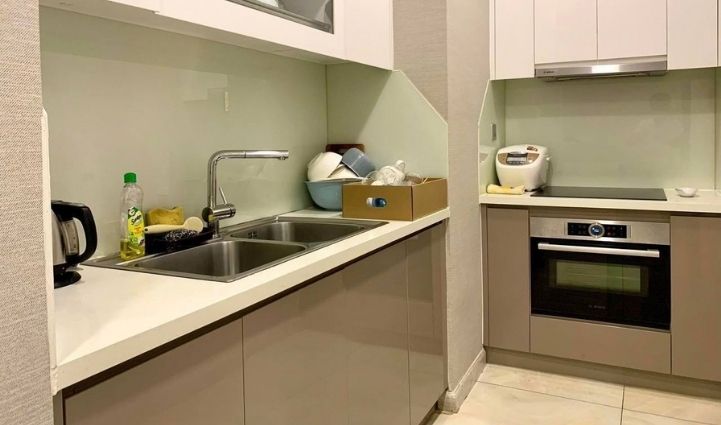 1BR Apartment Vinhomes Golden River, District 1 - $947/month 50sqm 947 USD/month