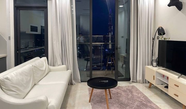 2-Bedroom Luxury Apartment Vinhomes Golden River - $1,136/month 72sqm 1,136 USD/month
